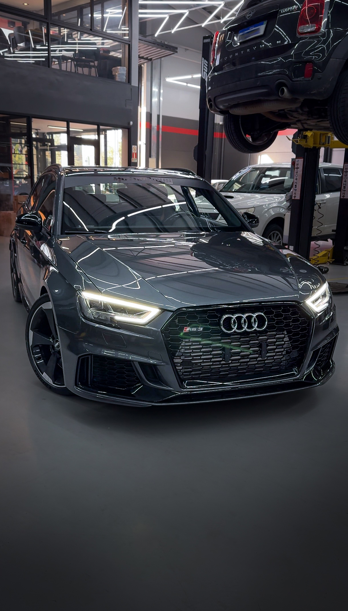 Audi RS3 na oficina da Motorhaus Performance
