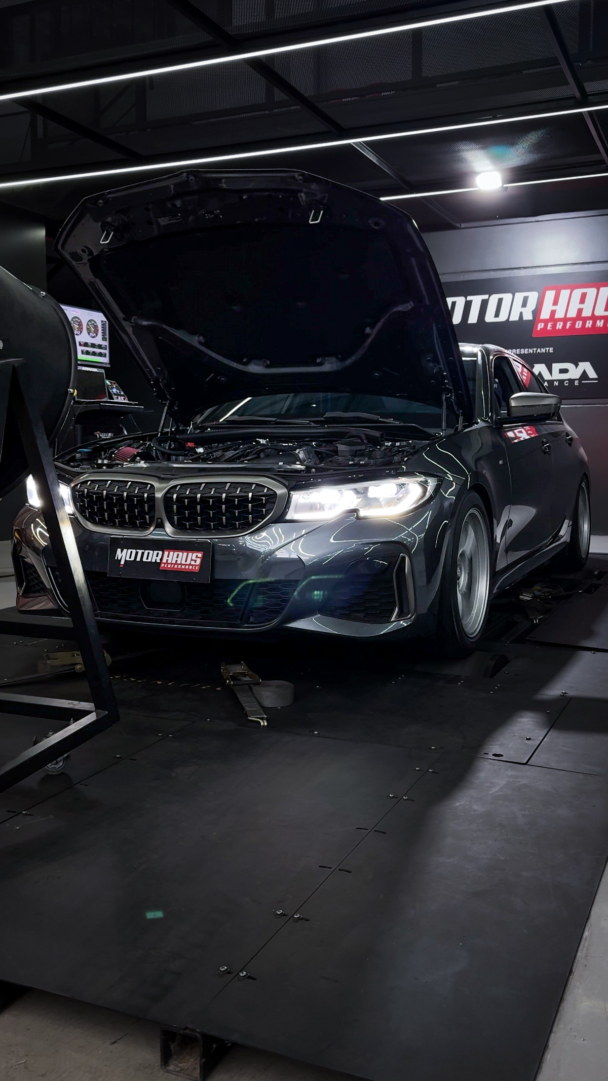 BMW M340i em teste no dinamômetro da Motorhaus Performance