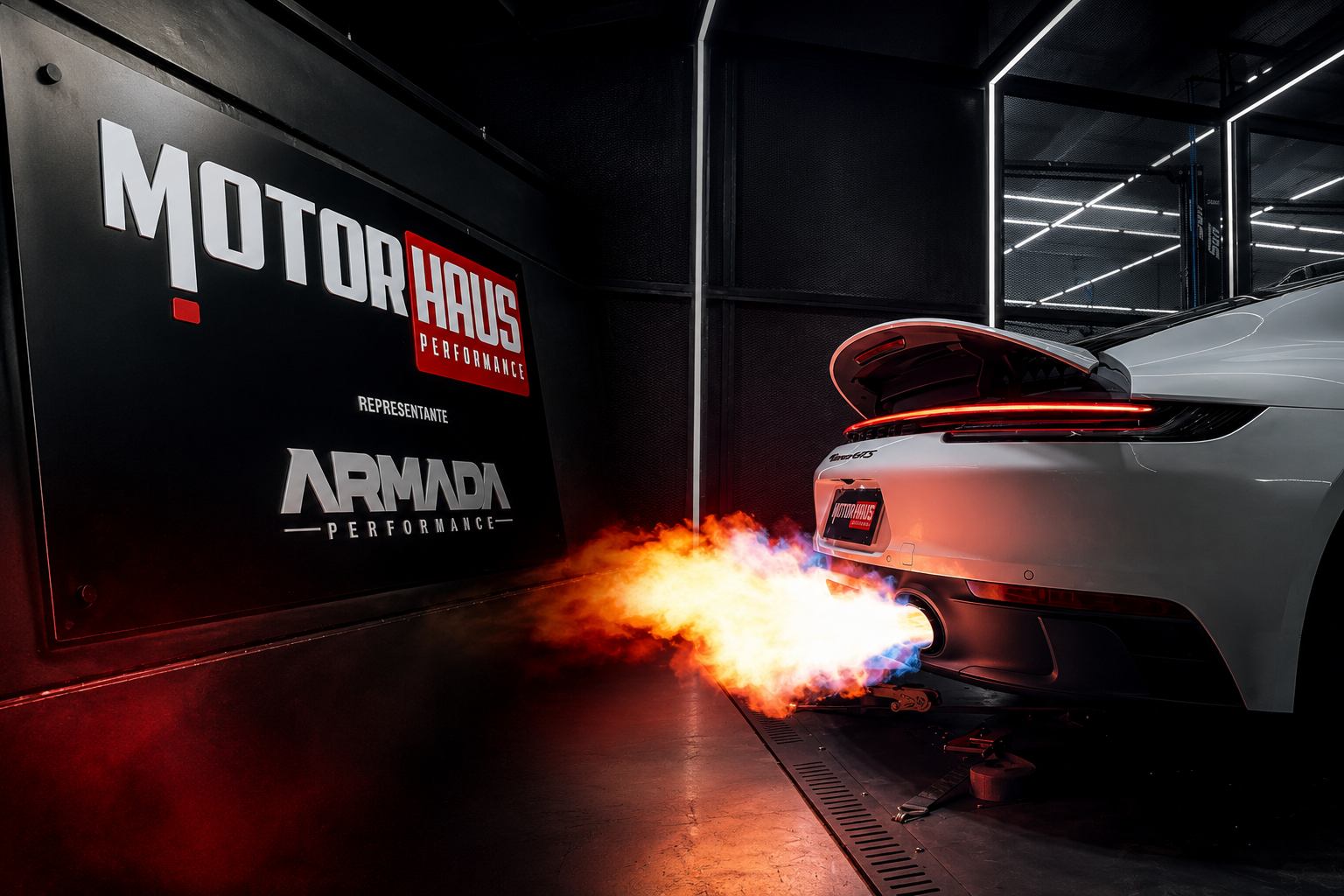 Placa Motorhaus Performance na oficina, representante Armada Performance